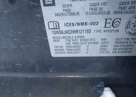 2017 Chevrolet Suburban Premier z USA, uszkodzony, nr VIN 1GNSKJKC8HR121163